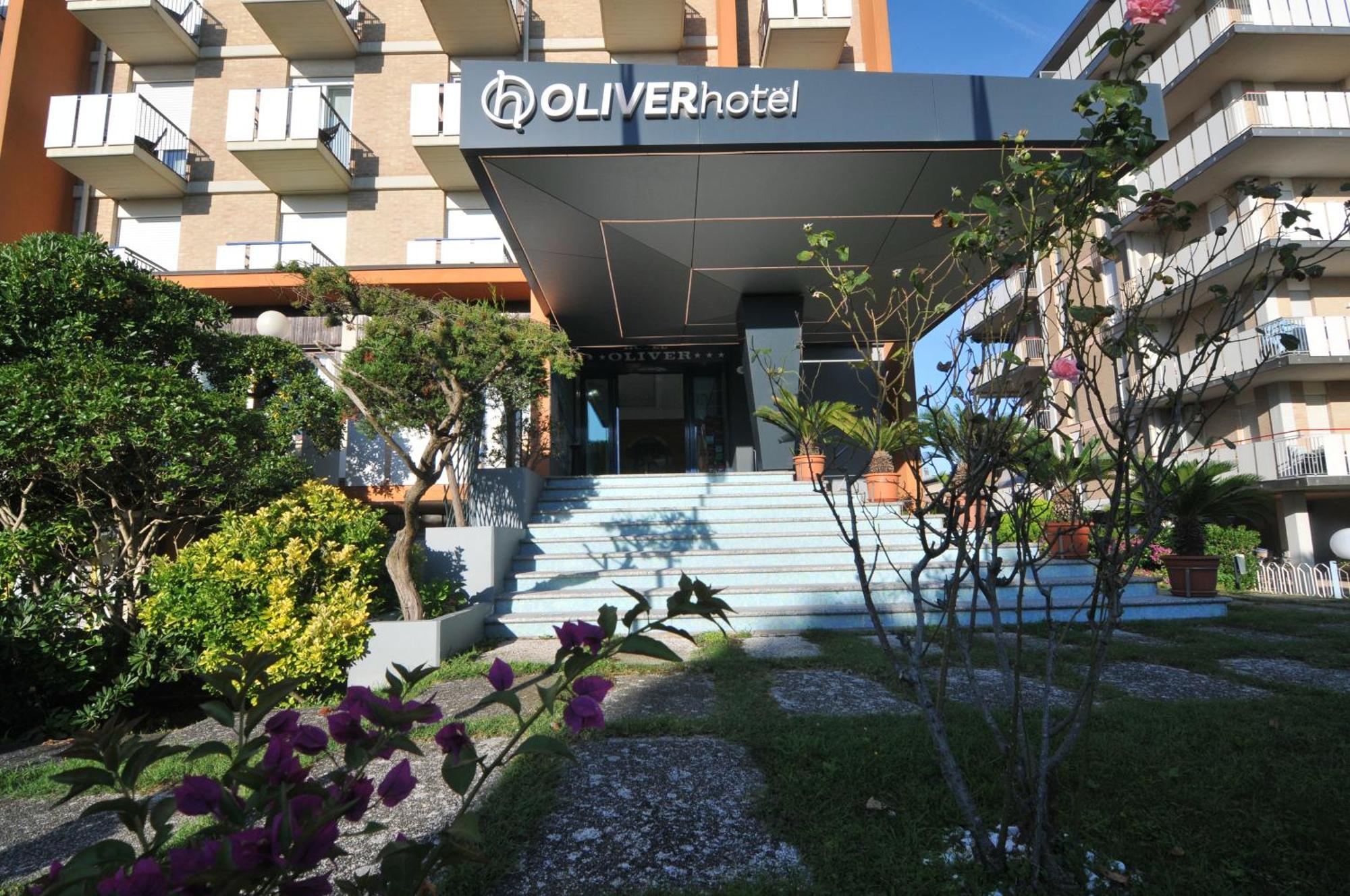 Hotel Oliver 3*