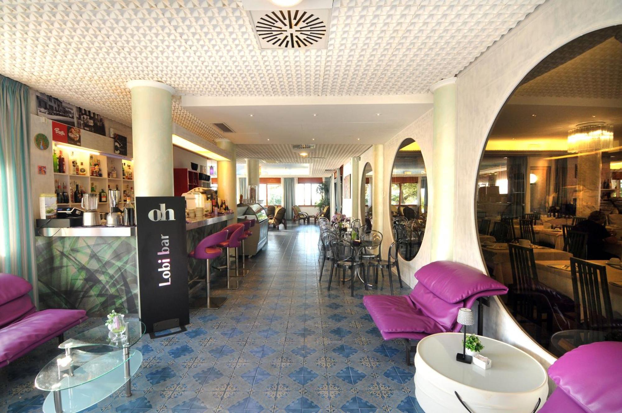 Oliver Hotel 3*