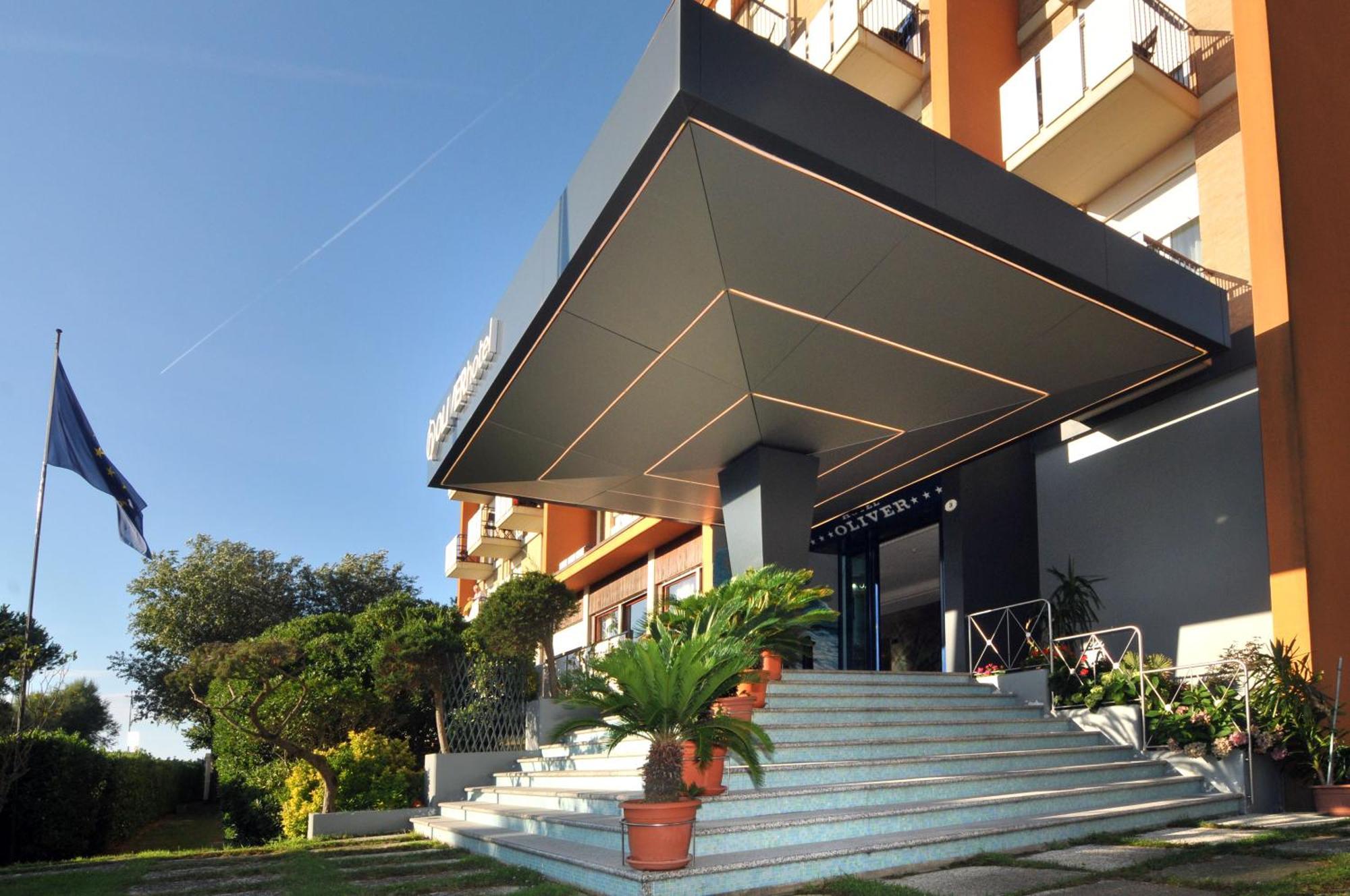 Hotel Oliver 3*