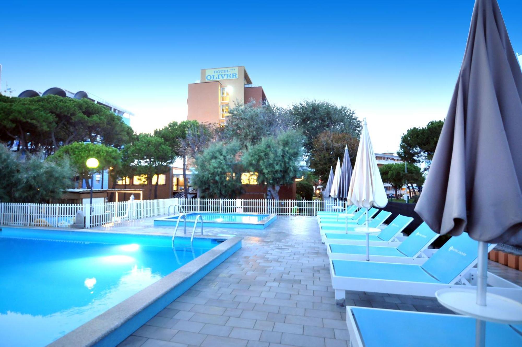 Oliver Hotel 3*